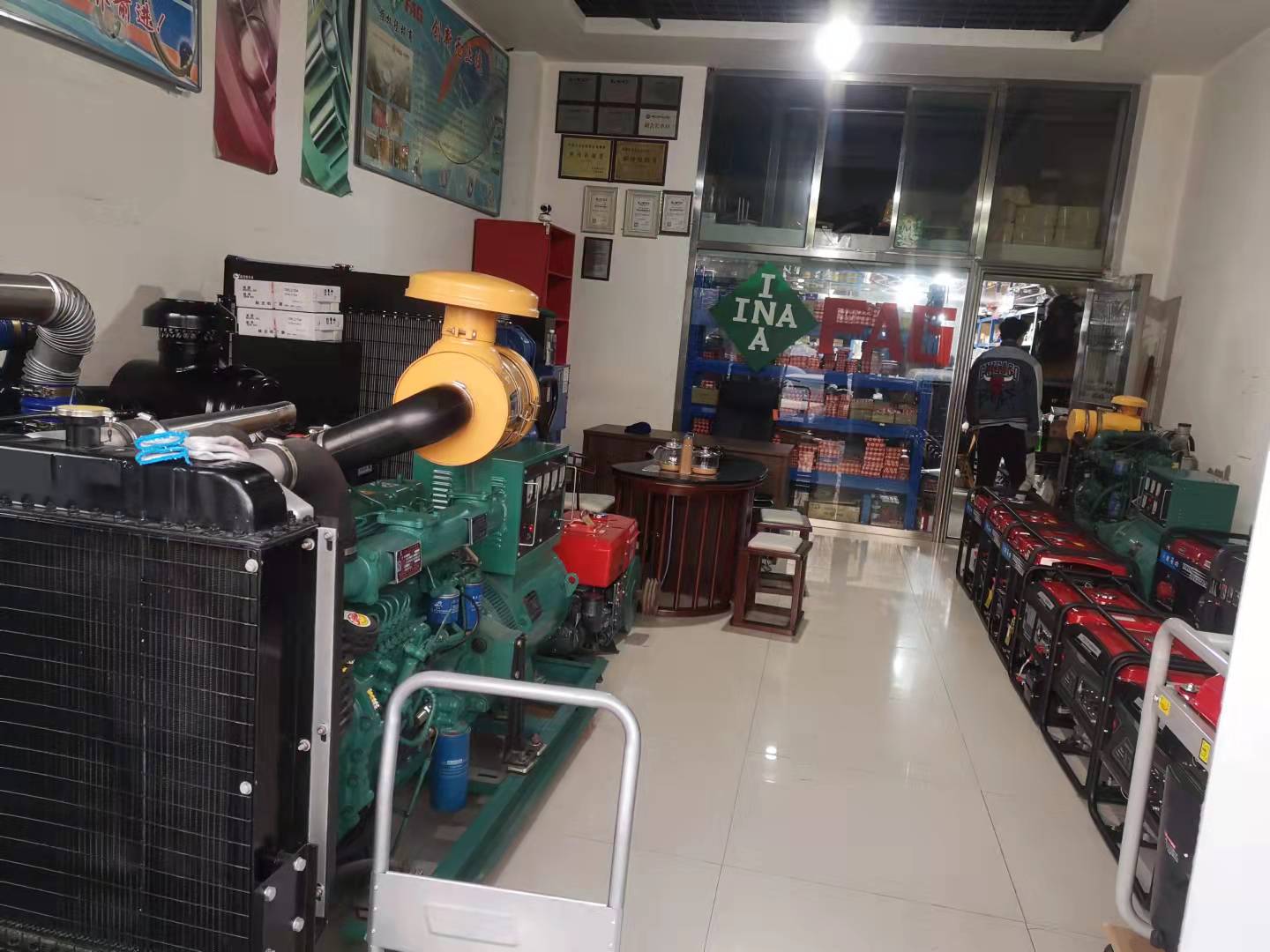 呼和浩特發(fā)電機租賃 呼和浩特發(fā)電機租賃